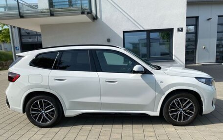 BMW X1, 2023 год, 4 348 547 рублей, 6 фотография
