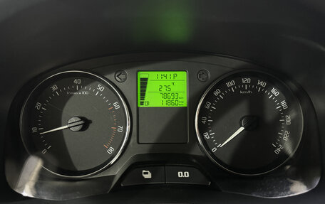 Skoda Fabia II, 2011 год, 895 000 рублей, 16 фотография