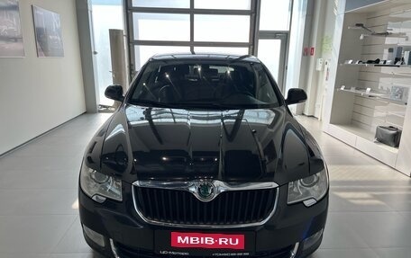 Skoda Superb III рестайлинг, 2011 год, 790 000 рублей, 2 фотография
