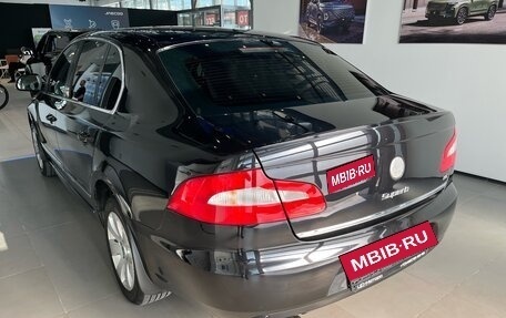 Skoda Superb III рестайлинг, 2011 год, 790 000 рублей, 5 фотография