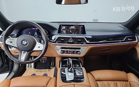 BMW 7 серия, 2020 год, 5 400 000 рублей, 6 фотография