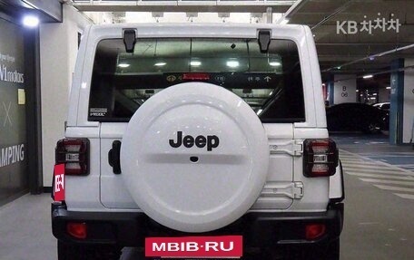 Jeep Wrangler, 2022 год, 4 000 000 рублей, 5 фотография