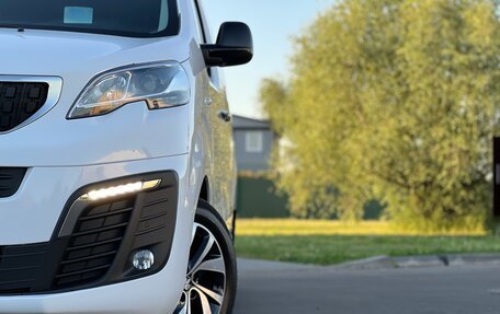 Peugeot Traveller I, 2022 год, 4 100 000 рублей, 6 фотография