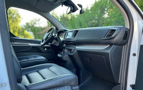Peugeot Traveller I, 2022 год, 4 100 000 рублей, 10 фотография