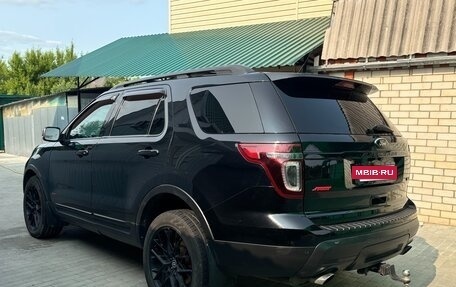 Ford Explorer VI, 2013 год, 2 050 000 рублей, 3 фотография