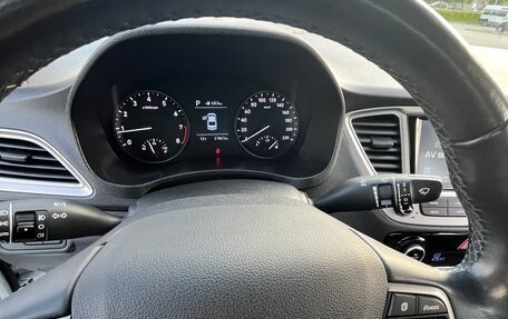 Hyundai Solaris II рестайлинг, 2019 год, 1 670 000 рублей, 13 фотография
