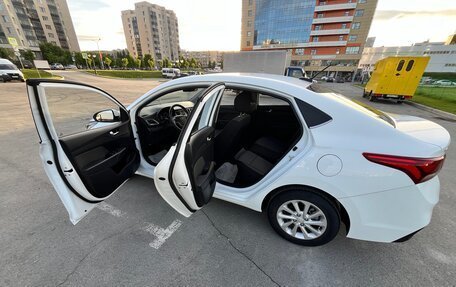 Hyundai Solaris II рестайлинг, 2019 год, 1 670 000 рублей, 3 фотография