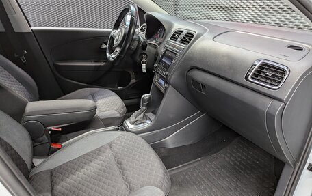 Volkswagen Polo VI (EU Market), 2018 год, 1 299 000 рублей, 20 фотография