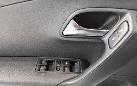 Volkswagen Polo VI (EU Market), 2018 год, 1 299 000 рублей, 35 фотография