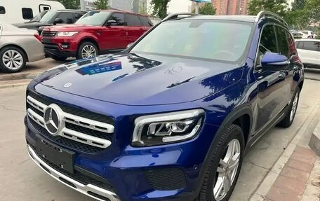 Mercedes-Benz GLB, 2020 год, 2 340 000 рублей, 3 фотография
