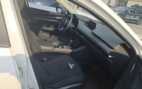 Mazda 3, 2021 год, 1 820 000 рублей, 14 фотография