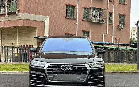 Audi Q5, 2020 год, 2 500 000 рублей, 2 фотография