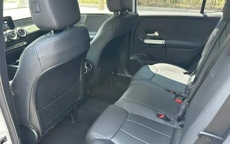 Mercedes-Benz GLB, 2021 год, 2 540 000 рублей, 14 фотография
