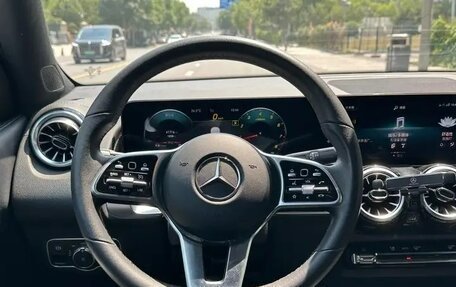 Mercedes-Benz GLB, 2021 год, 2 540 000 рублей, 21 фотография