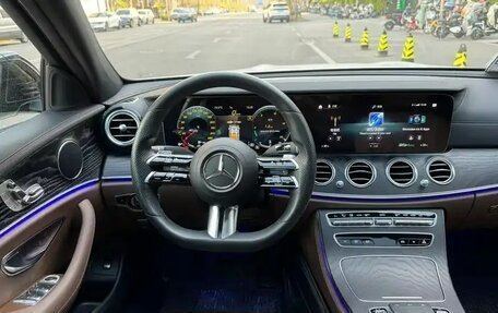 Mercedes-Benz E-Класс, 2021 год, 3 840 000 рублей, 9 фотография