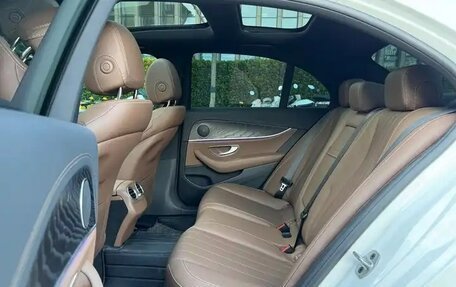 Mercedes-Benz E-Класс, 2021 год, 3 840 000 рублей, 16 фотография