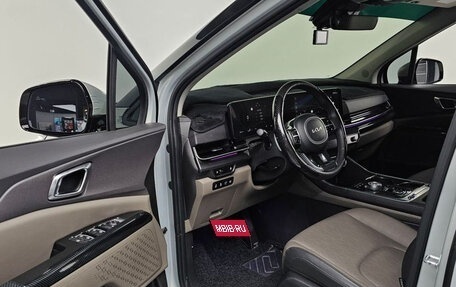 KIA Carnival, 2024 год, 3 800 000 рублей, 5 фотография