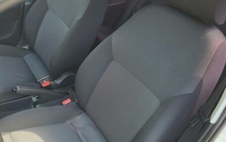Skoda Rapid I, 2015 год, 820 000 рублей, 2 фотография