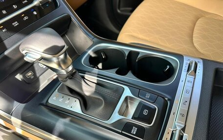 KIA Carnival, 2021 год, 3 500 000 рублей, 17 фотография