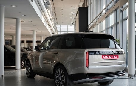 Land Rover Range Rover IV рестайлинг, 2023 год, 18 800 000 рублей, 4 фотография