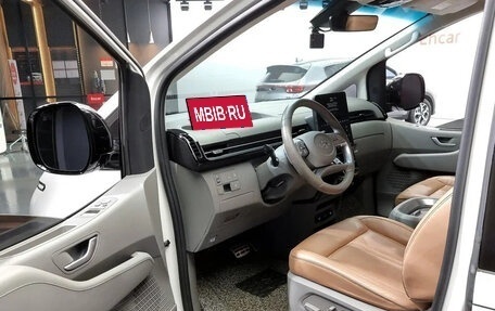 Hyundai Staria, 2022 год, 3 009 199 рублей, 16 фотография
