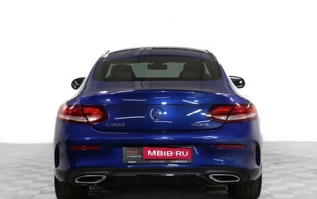 Mercedes-Benz C-Класс, 2021 год, 5 350 000 рублей, 6 фотография