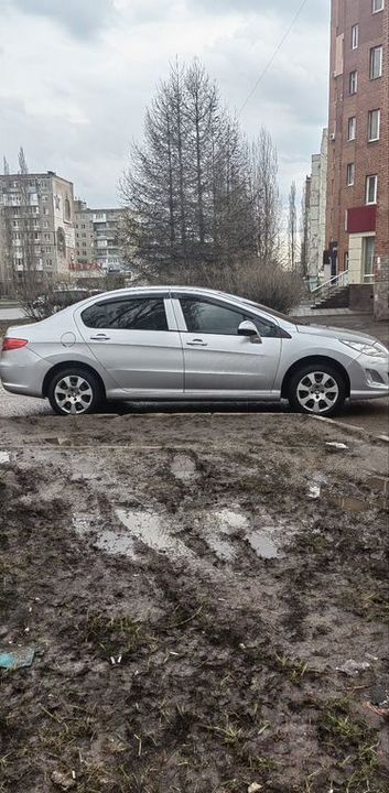Peugeot 408 I, 2012 год, 490 000 рублей, 6 фотография