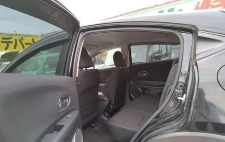 Honda Vezel, 2015 год, 1 212 000 рублей, 10 фотография