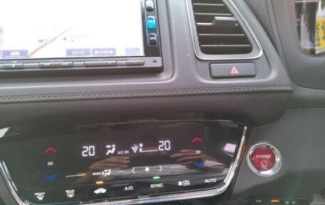 Honda Vezel, 2015 год, 1 212 000 рублей, 21 фотография