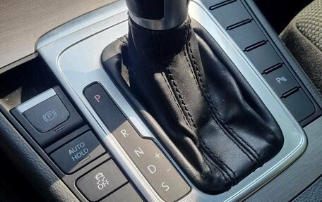 Volkswagen Passat B7, 2013 год, 940 000 рублей, 16 фотография