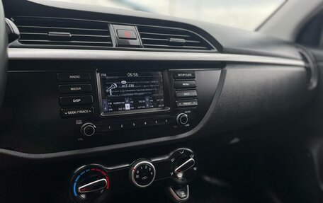 KIA Rio IV, 2018 год, 1 347 000 рублей, 12 фотография