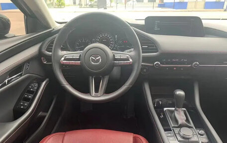 Mazda 3, 2022 год, 1 870 000 рублей, 11 фотография