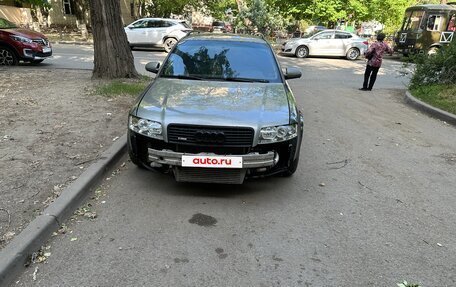 Audi A4, 2004 год, 650 000 рублей, 10 фотография