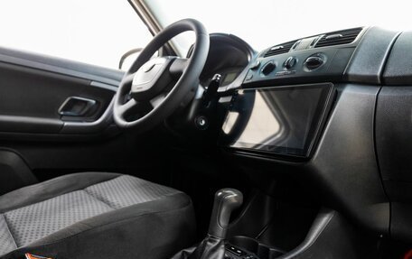 Skoda Fabia II, 2011 год, 528 000 рублей, 29 фотография