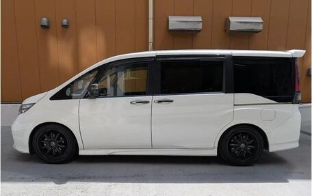 Honda Stepwgn IV, 2015 год, 1 123 000 рублей, 26 фотография