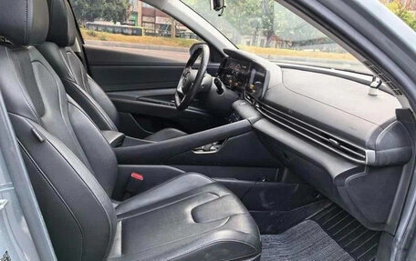 Hyundai Elantra, 2022 год, 1 550 400 рублей, 14 фотография