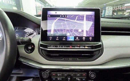 Jeep Compass II, 2022 год, 2 520 000 рублей, 11 фотография