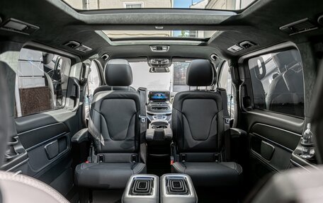 Mercedes-Benz V-Класс, 2023 год, 12 300 000 рублей, 12 фотография