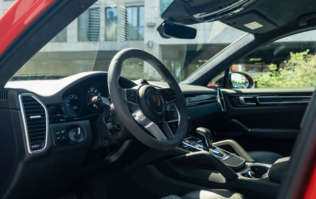 Porsche Cayenne III, 2020 год, 13 000 000 рублей, 30 фотография