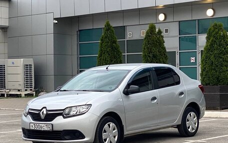 Renault Logan II, 2016 год, 765 990 рублей, 8 фотография