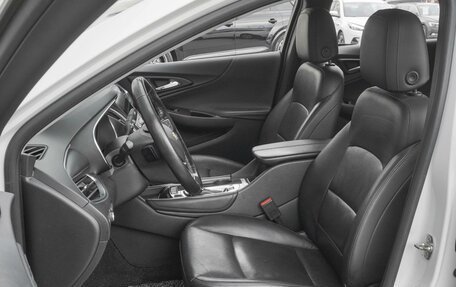 Chevrolet Malibu IX, 2018 год, 1 785 000 рублей, 10 фотография