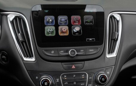 Chevrolet Malibu IX, 2018 год, 1 785 000 рублей, 13 фотография