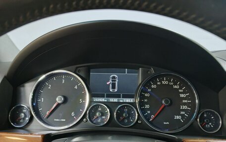 Volkswagen Touareg III, 2007 год, 1 162 000 рублей, 17 фотография
