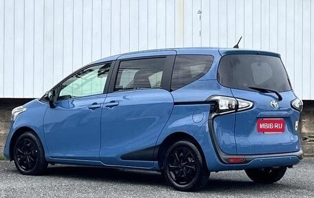 Toyota Sienta II, 2022 год, 1 009 199 рублей, 5 фотография
