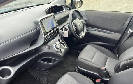 Toyota Sienta II, 2022 год, 1 009 199 рублей, 10 фотография