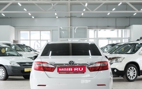 Toyota Camry, 2014 год, 1 969 000 рублей, 3 фотография
