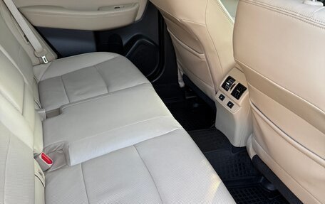 Subaru Outback IV рестайлинг, 2017 год, 2 700 000 рублей, 16 фотография