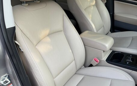 Subaru Outback IV рестайлинг, 2017 год, 2 700 000 рублей, 18 фотография