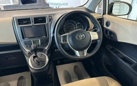 Toyota Ractis II, 2013 год, 899 999 рублей, 15 фотография