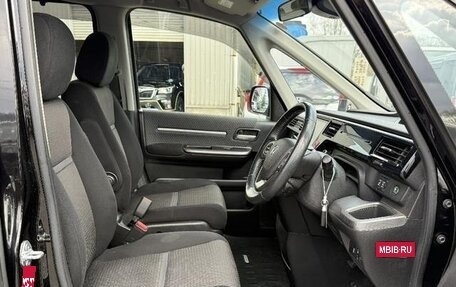 Honda Stepwgn IV, 2015 год, 1 176 000 рублей, 13 фотография